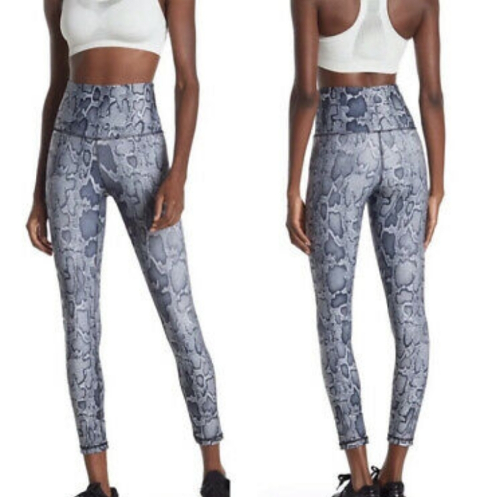 Marika Faux Snake Reversible Leggings 25"